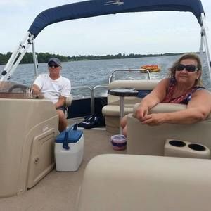 Meet your Posher, Phil-vickie