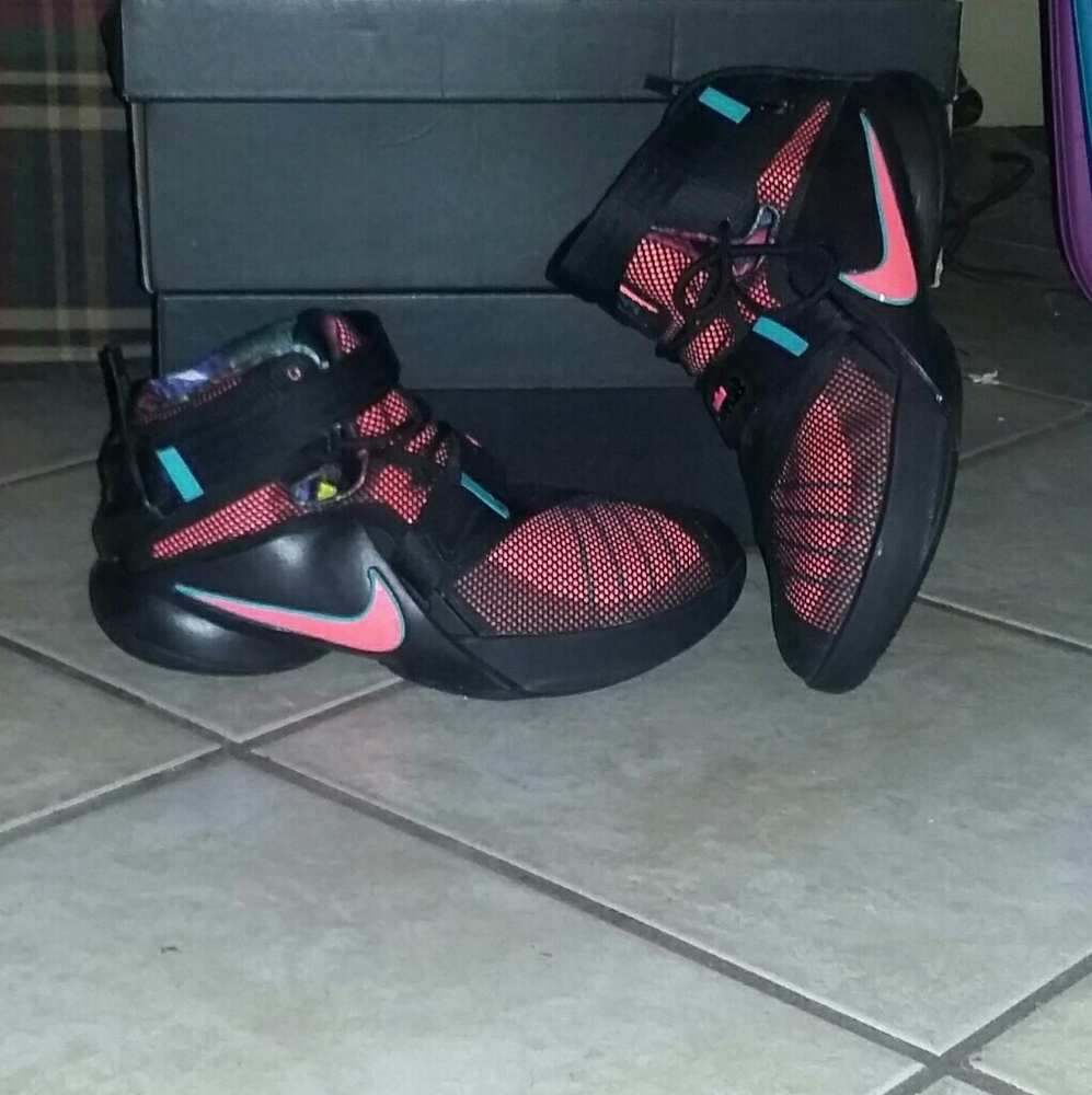 Lebron soldier ix