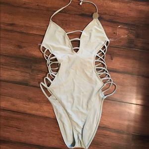 NWT Cut out monokini