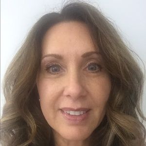 Meet your Posher, Michele