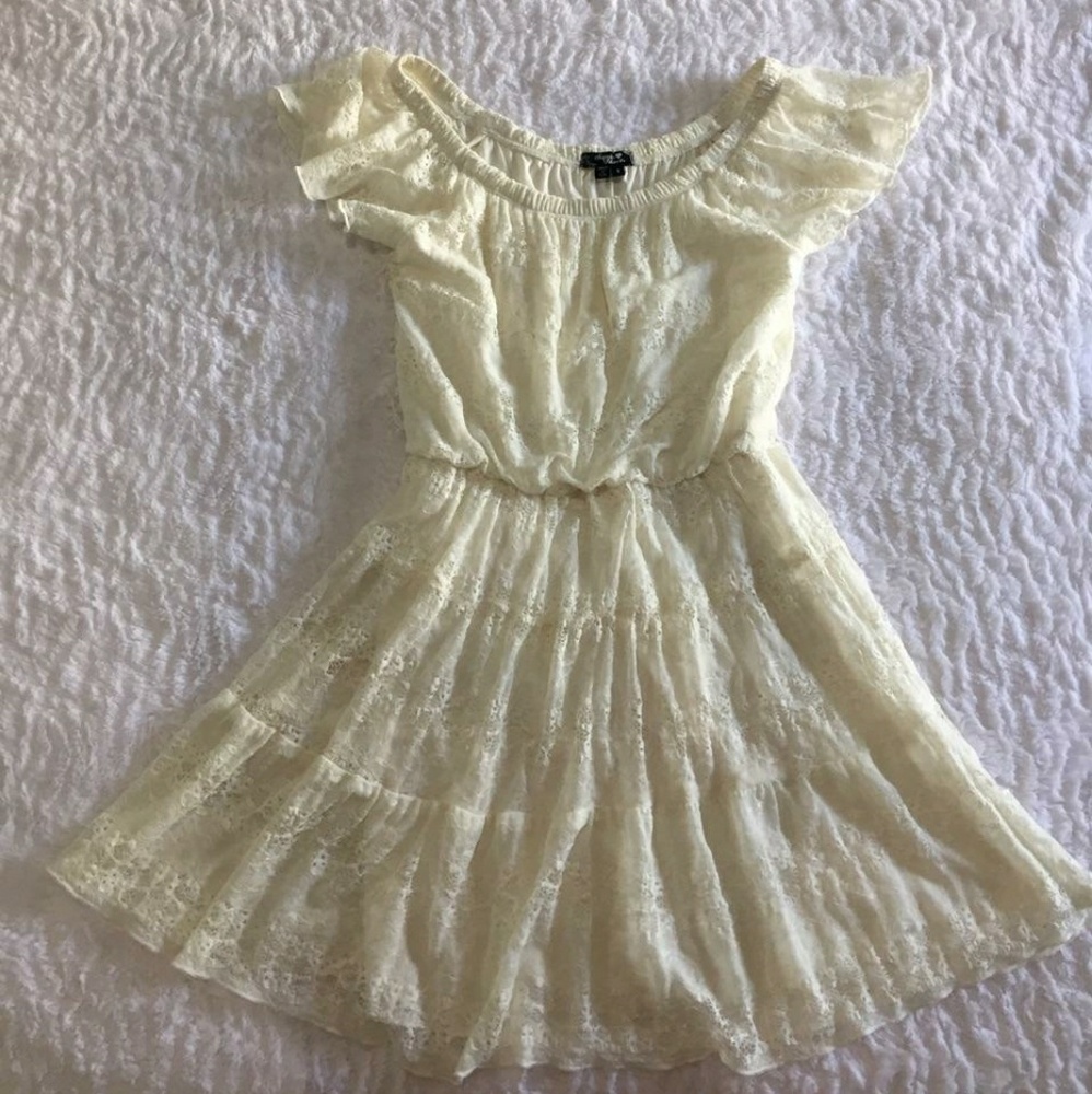 Cute lace dress