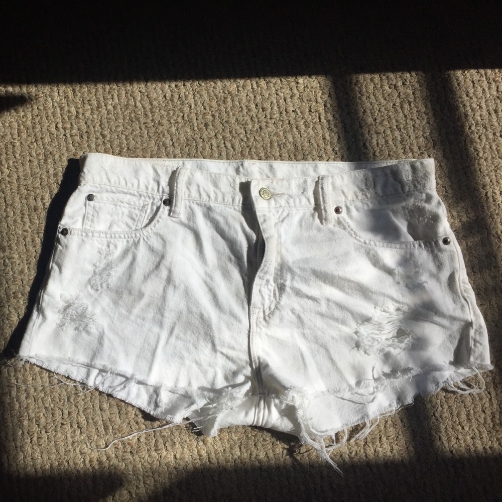 Never worn! White Ralph Lauren Shorts