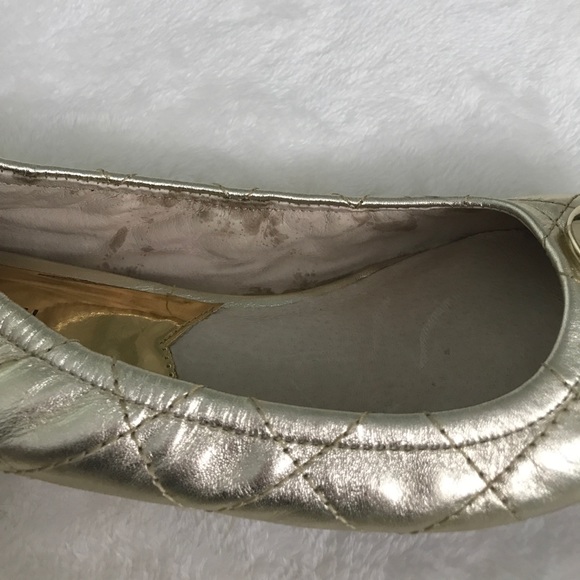 Michael Kors gold quilted flats - Picture 4 of 9