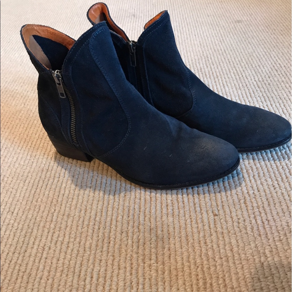 Seychelles boots