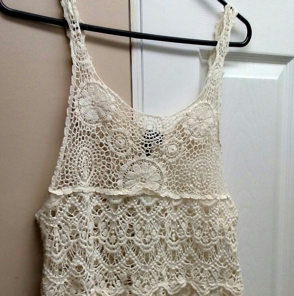 Lacy Crop Top