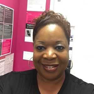 Meet your Posher, Robin