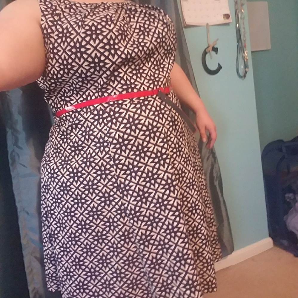 Knee Length geometric pattern dress