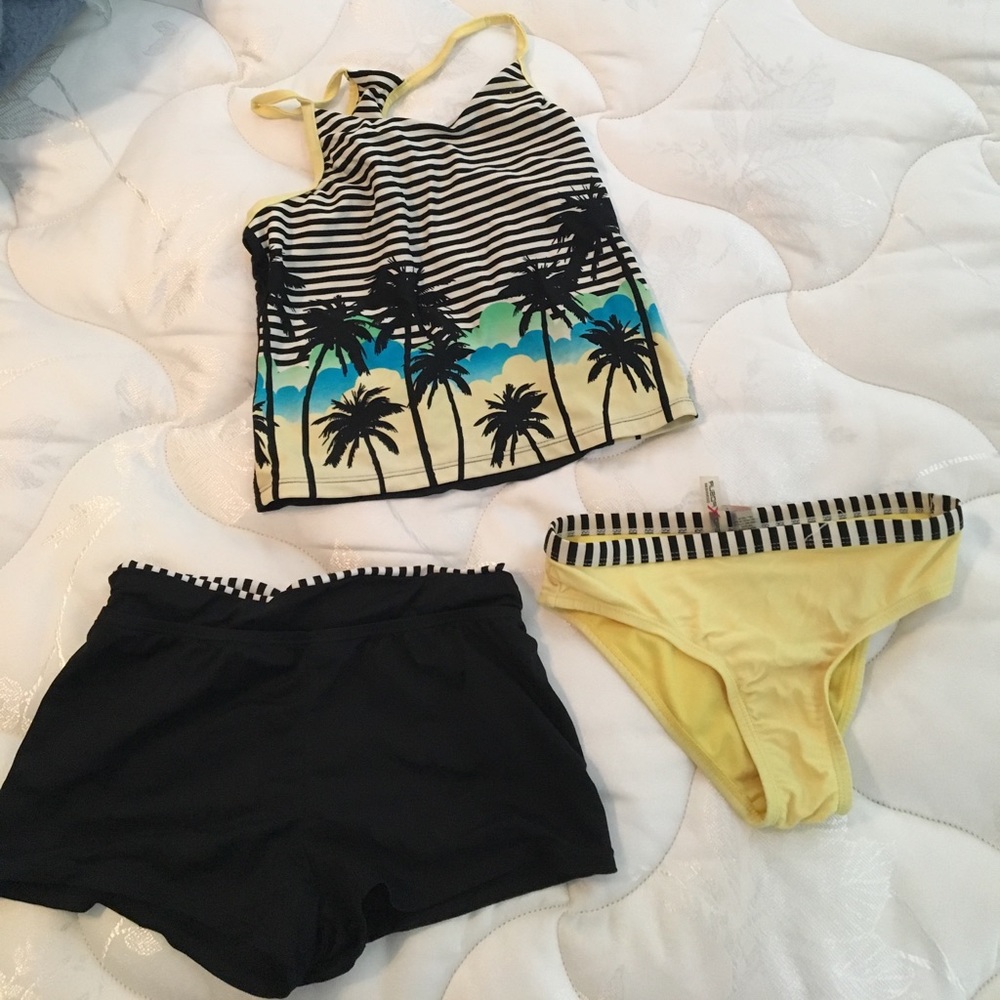 Girls bathing suit