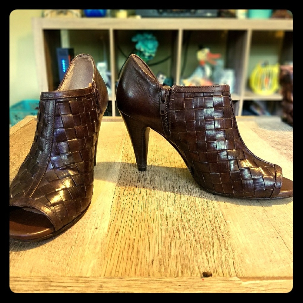 Antonio Melani Brown Peep Toe Bootie