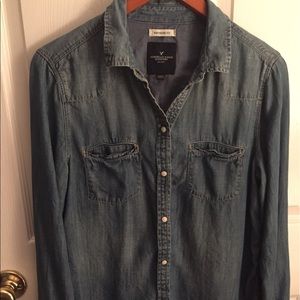 American Eagle denim button down shirt