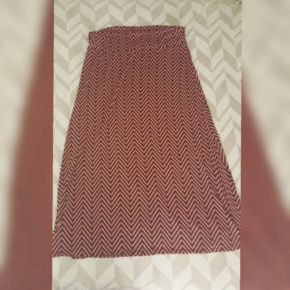 *CLOSEOUT* Navy and Coral  Cevron Maxi Skirt 3X