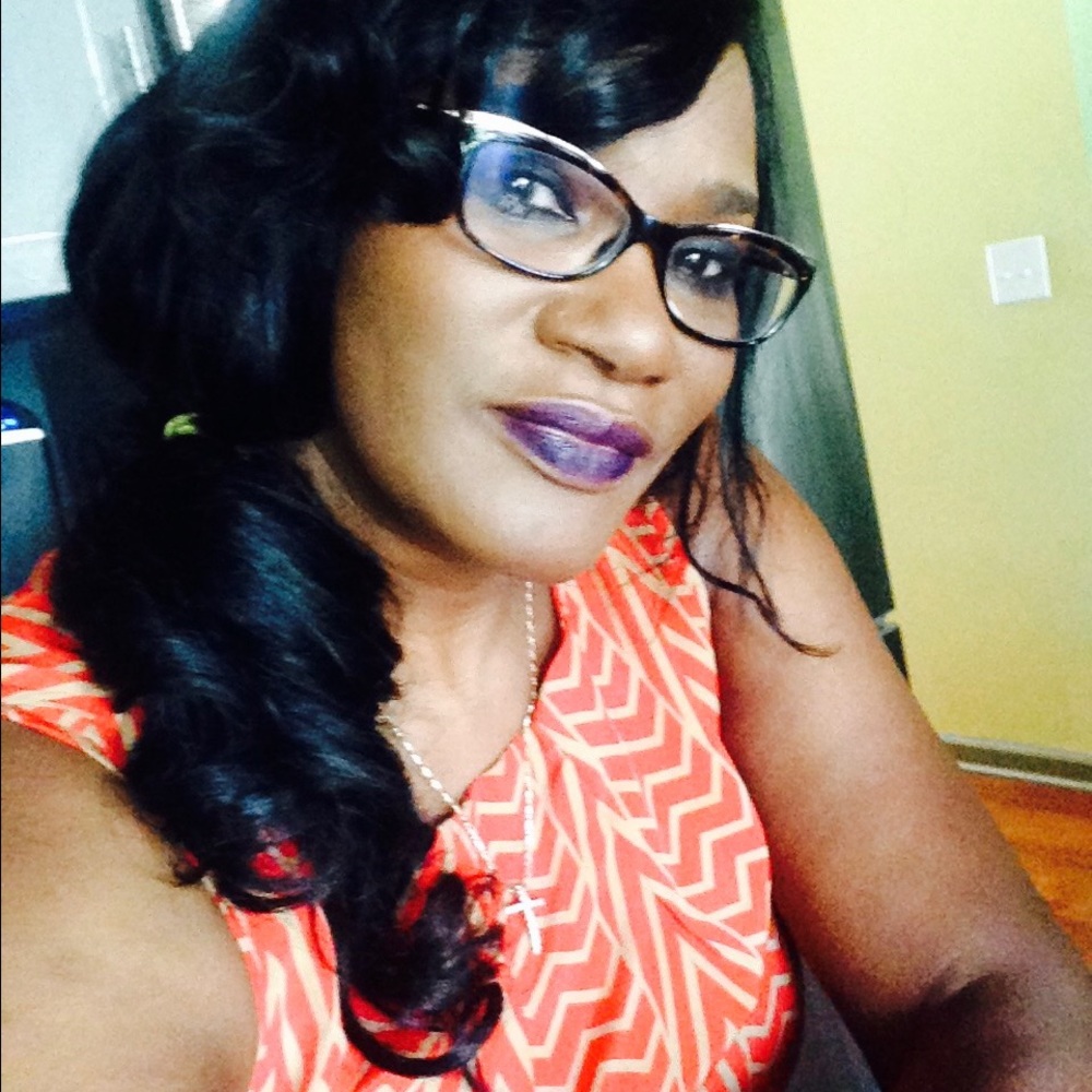 Meet your Posher, Merline