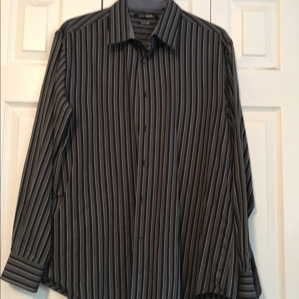 Men's dress shirt