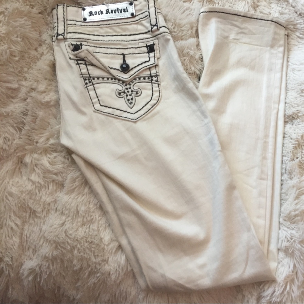 White Rock Revival Straight leg jeans. Size 28