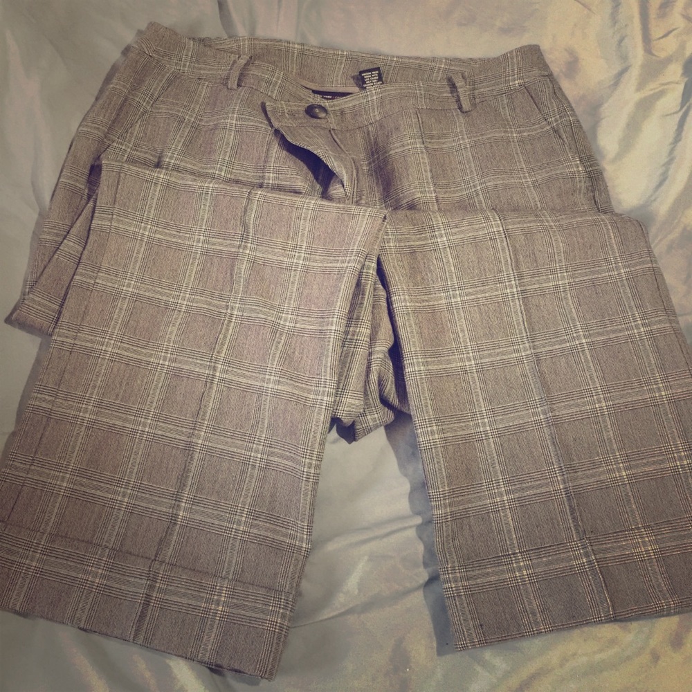 New York & Company gauchos size 12