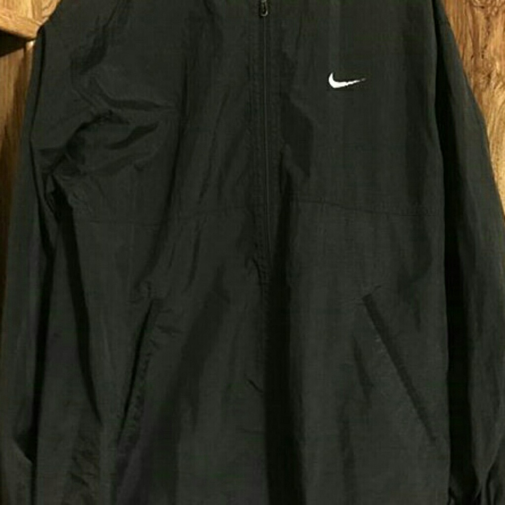 Nike windbreaker