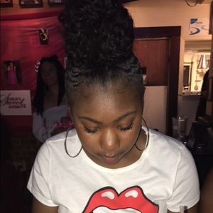 Meet your Posher, Andrea