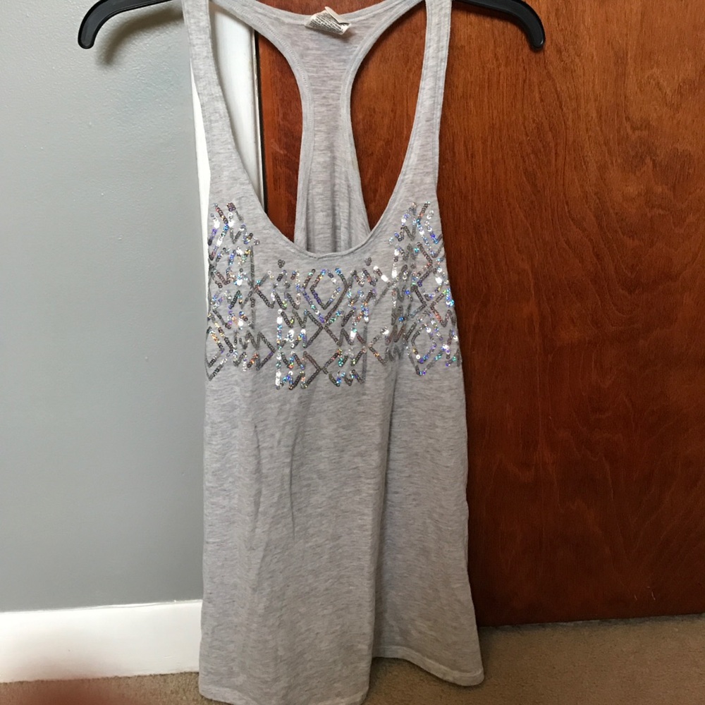 💥SOLD💥PINK sparkly tank top!