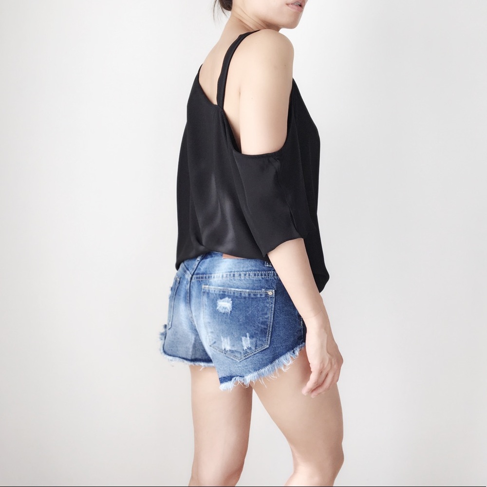 Ryker one shoulder side drape top blouse - Picture 4 of 4