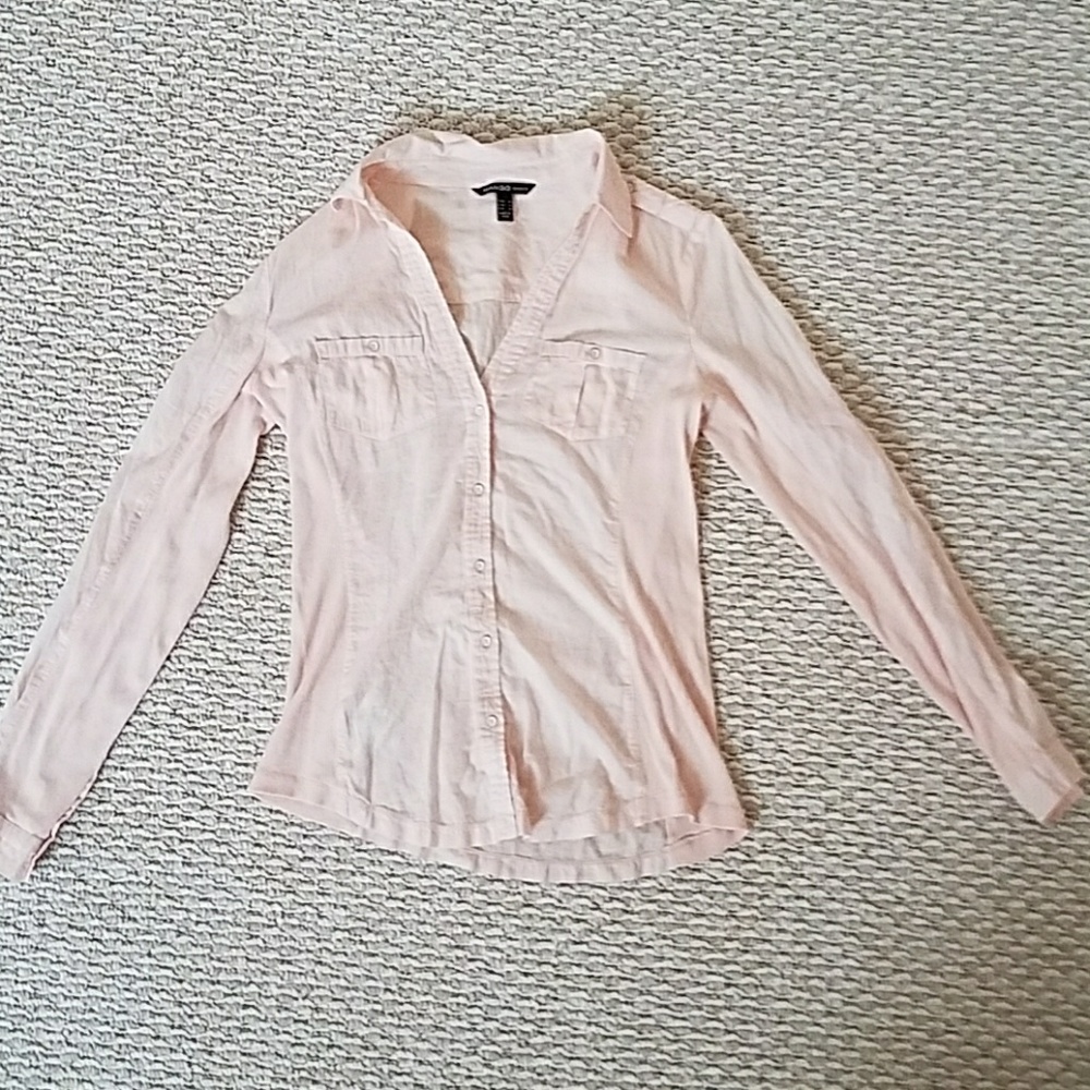 Adorable light pink blouse from Mango!