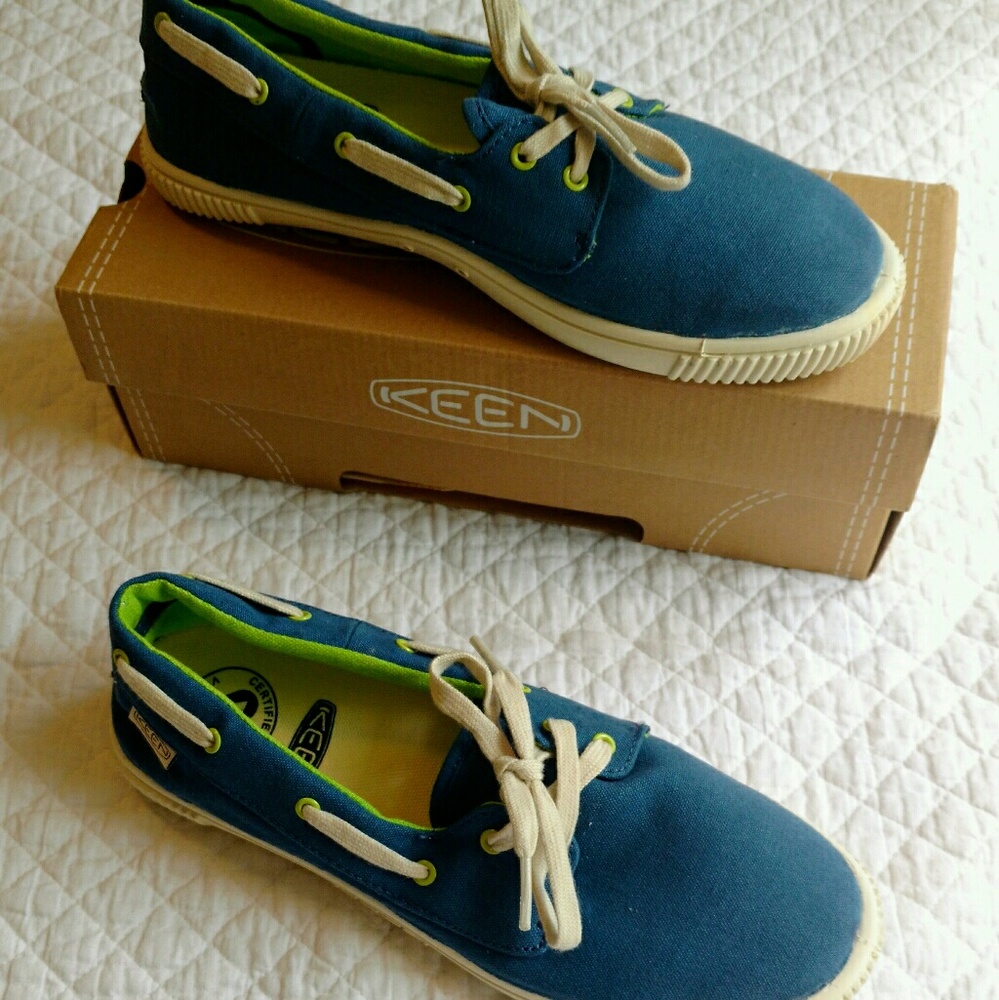 BOGO NWB Keen Vegan Boat Shoes