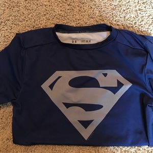 Under Armour Superman dri fit medium