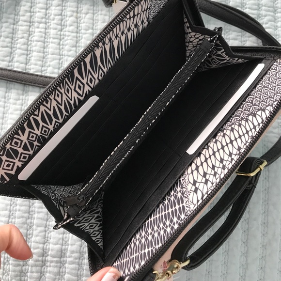 Jessica Simpson bag - Picture 2 of 5