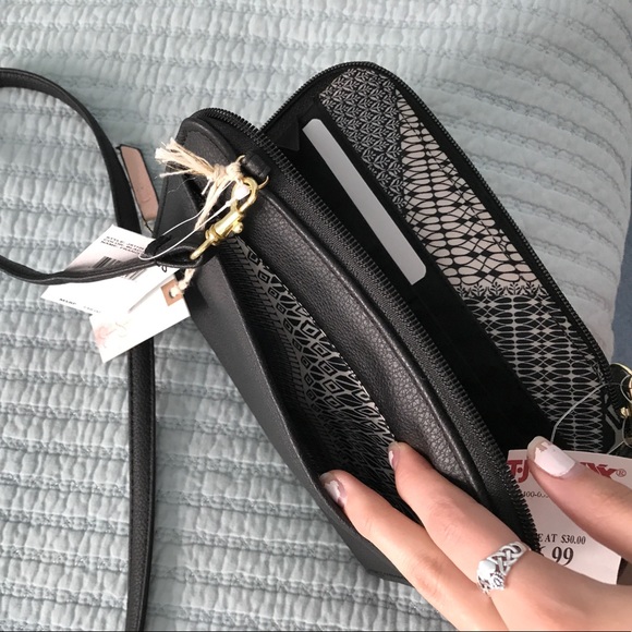 Jessica Simpson bag - Picture 4 of 5