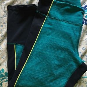 Turquoise and navy work-out cotton crop