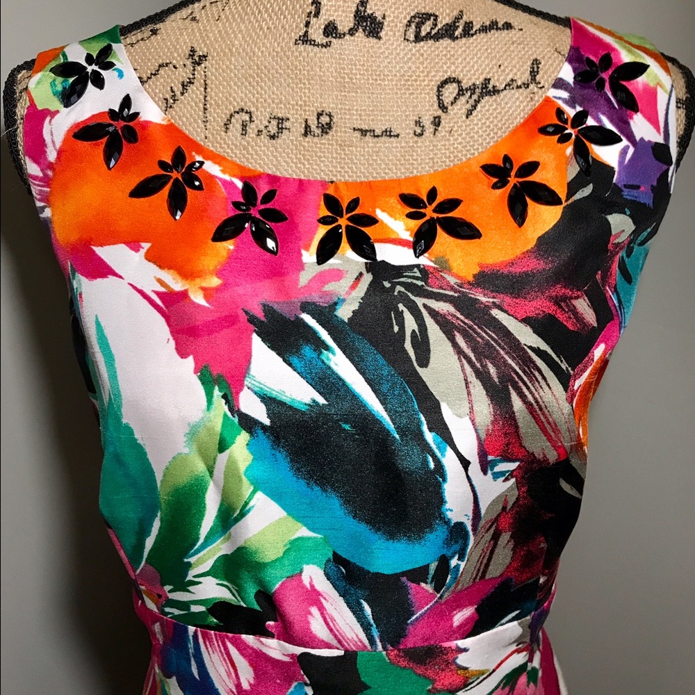 KASPER - Tropical Print Dress w/Jeweled Neckline