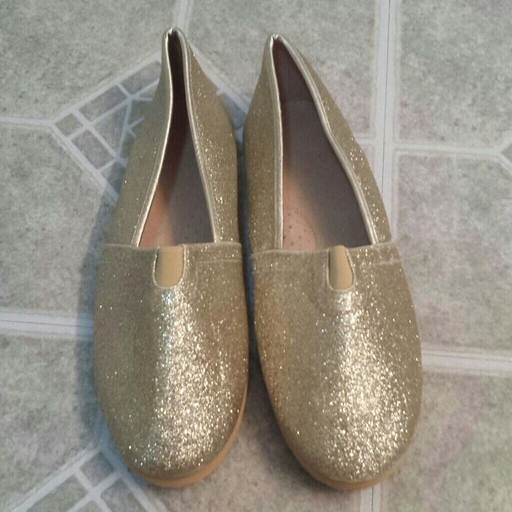 Gold glitter flats