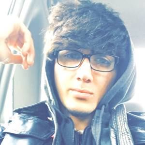 Meet your Posher, Clint