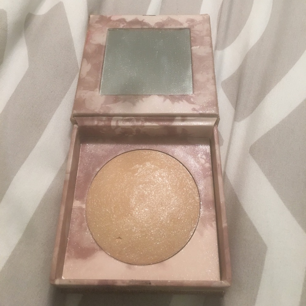 Naked illuminated