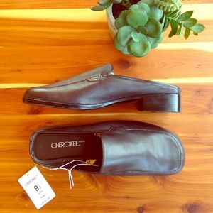 NWT Brown Cherokee Mules
