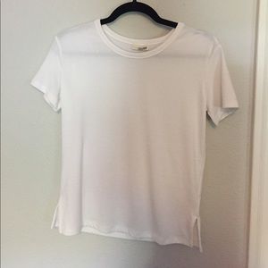 Aritzia Wilfred Free T Shirt XS