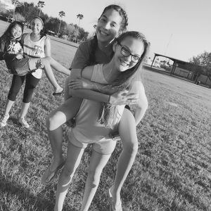 Meet your Posher, Robyn