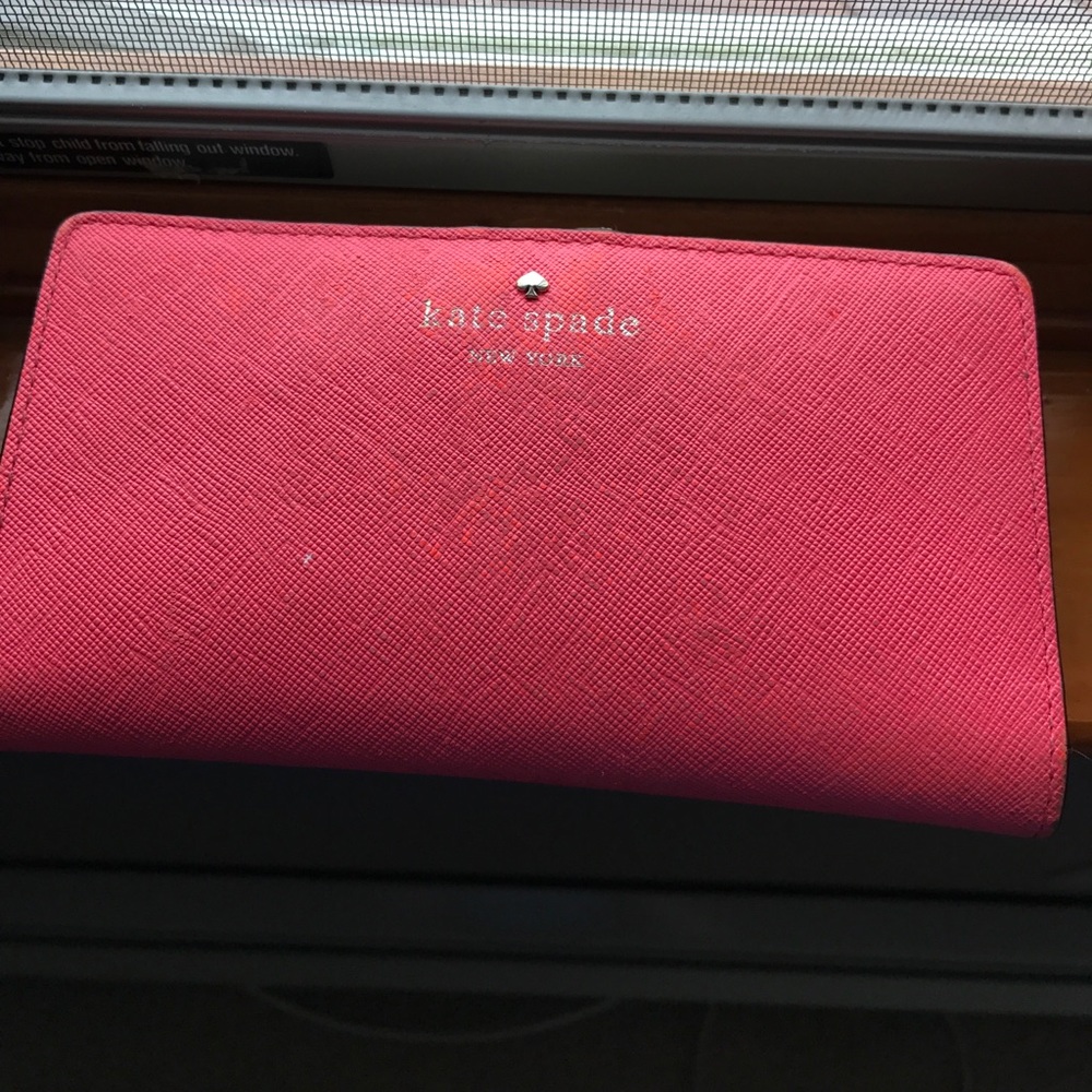 Kate spade wallet. Offers accepted