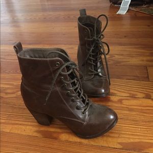 Chelsea Crew booties 6.5-7 (European 37)