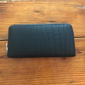 Black faux leather wallet **discounted**