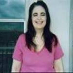 Meet your Posher, Rayna