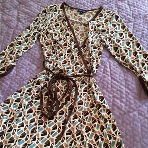 NWOT Max Edition wrap dress geometric career