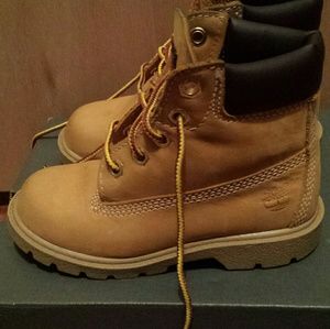 Toddlers/Petits Classic BT Wheat