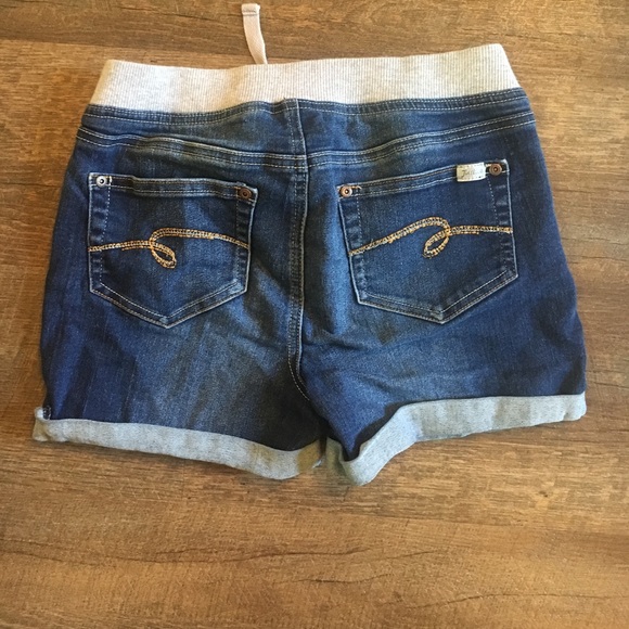 Justice shorts - Picture 2 of 3