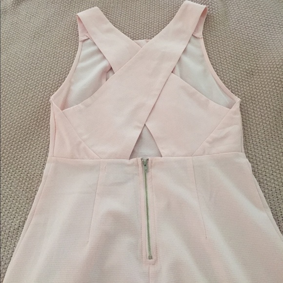Pink crisscross back sundress - Picture 3 of 4