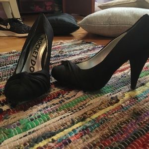 Black heels!