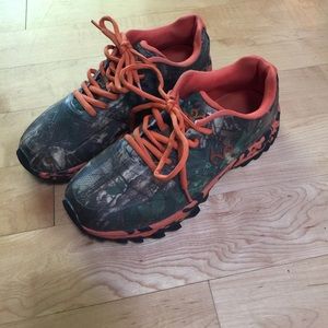 Realtree men's camouflage sneakers