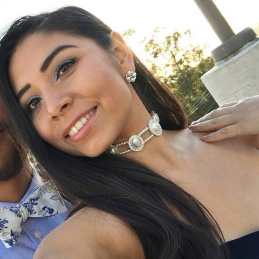 Meet your Posher, Xitlaly