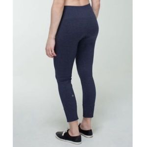 Lululemon Athletica crops size 10