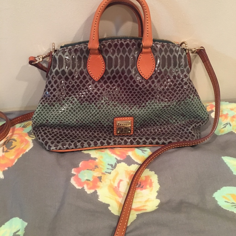 Dooney & Bourke