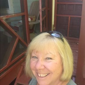 Meet your Posher, Constance